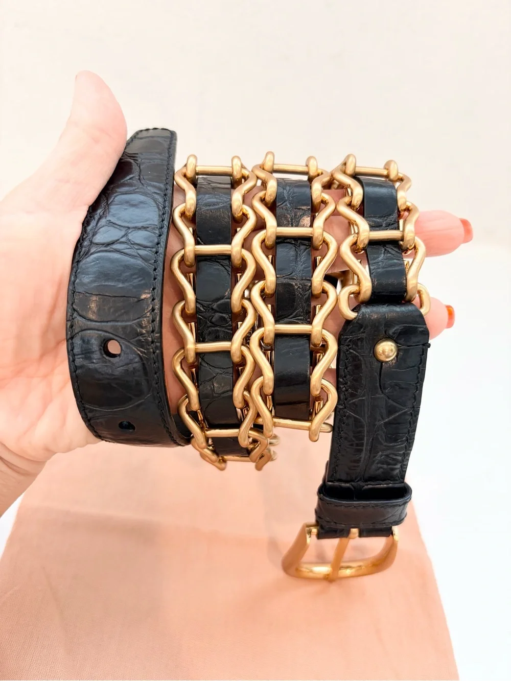 Auth MIU MIU Black Leather Gold-Tone Chain Link Belt, Size 75 / 30